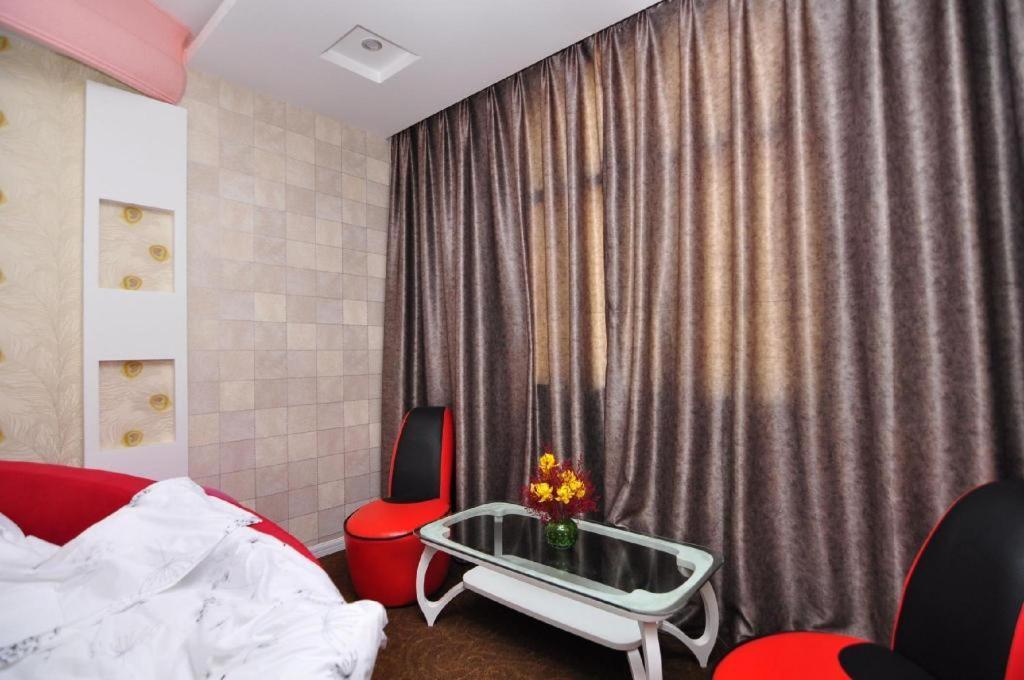 Zhaoxiangju Boutique Hotel Changshui Branch 昆明 エクステリア 写真